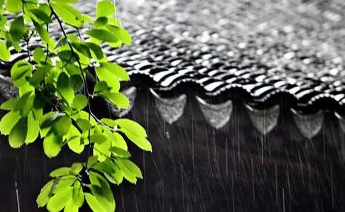 潮湿季节装修